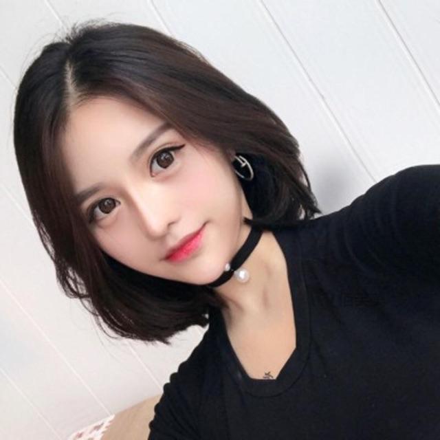 Tóc giả nguyên đầu ngắn vic mái dài tặng lược+ lưới
