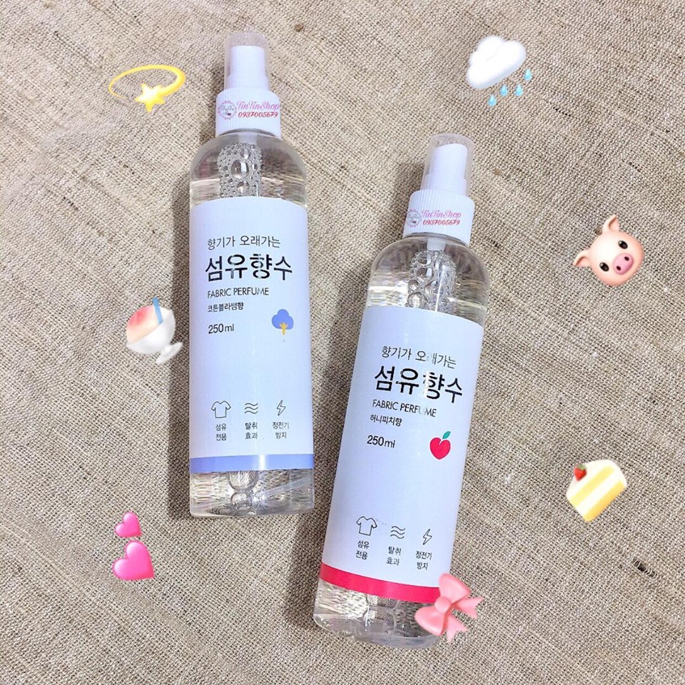 Xịt Thơm Quần Áo Hương Gỗ Nhẹ Nhàng Korea 250ml