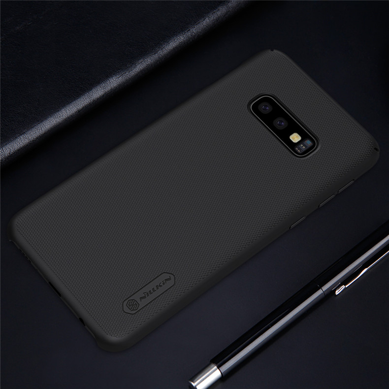 Ốp lưng sần cho Samsung Galaxy S10e hiệu Nillkin - Hàng chính hãng