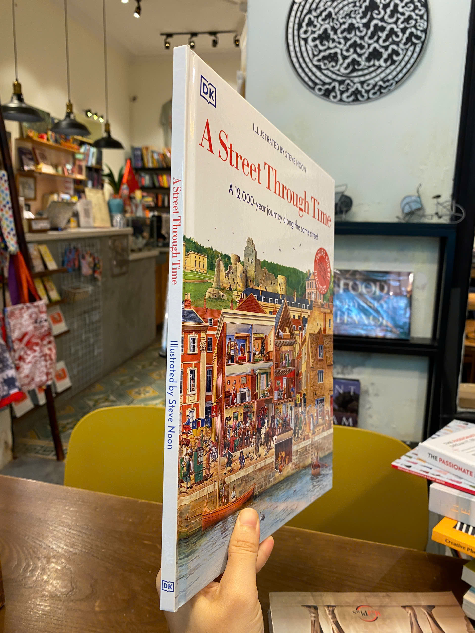 Sách - A Street Through Time (DK Book) | History Nonfiction / Picture Books / Ngoại văn Bìa cứng