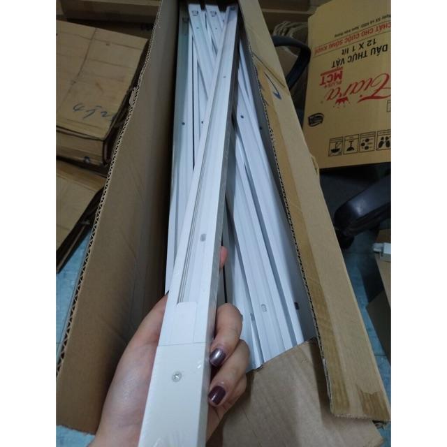 Ray 1m lắp đèn rọi