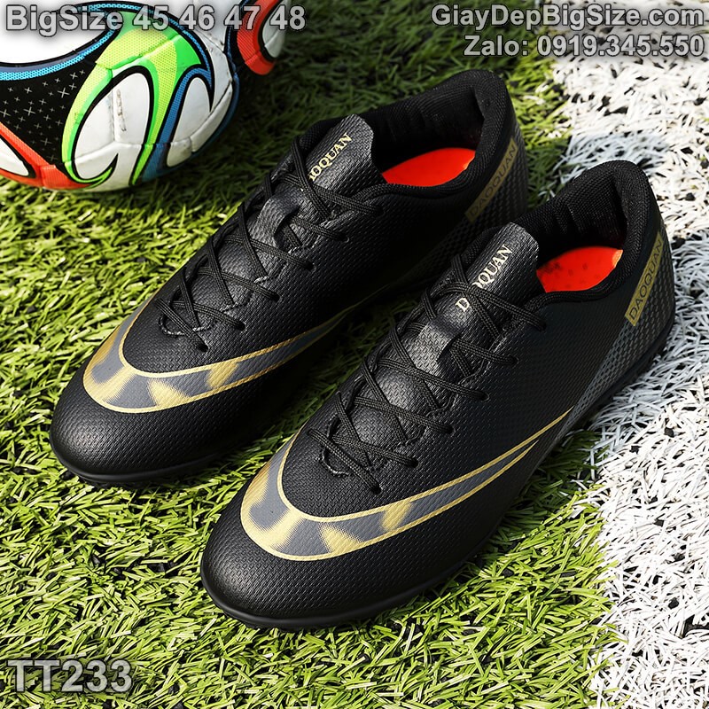 Giày đá bóng sân cỏ nhân tạo cỡ lớn 45 46 47 48 cho nam cao to chân ú bè. Big size soccer shoes for wide feet