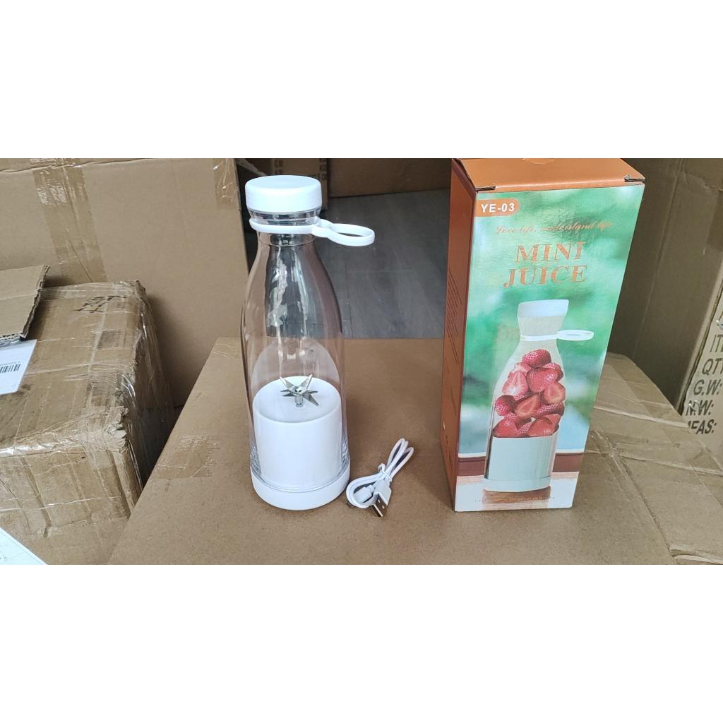 Máy xay sinh tố cầm tay Mini Juice, máy xay cầm tay đa năng- Xay khoẻ Pin Trâu