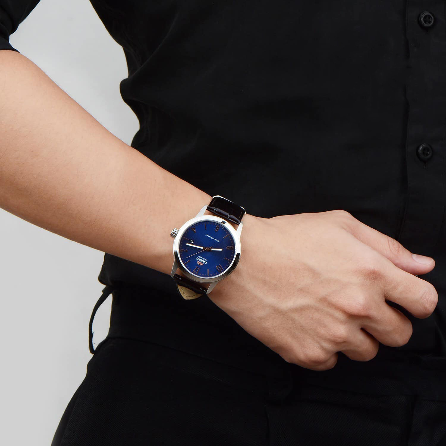 Đồng hồ nam dây da Orient FAC05007D0