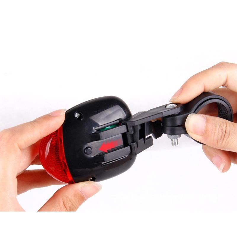 Đèn chiếu hậu MOSOWORLD năng lượng mặt trời cho xe đạp
