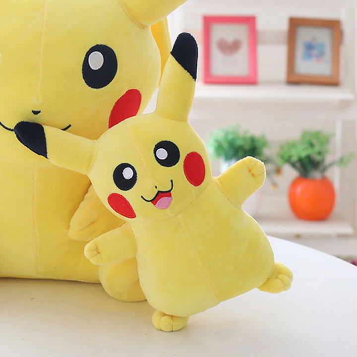 Gấu bông Pikachu cao 25cm TNB237