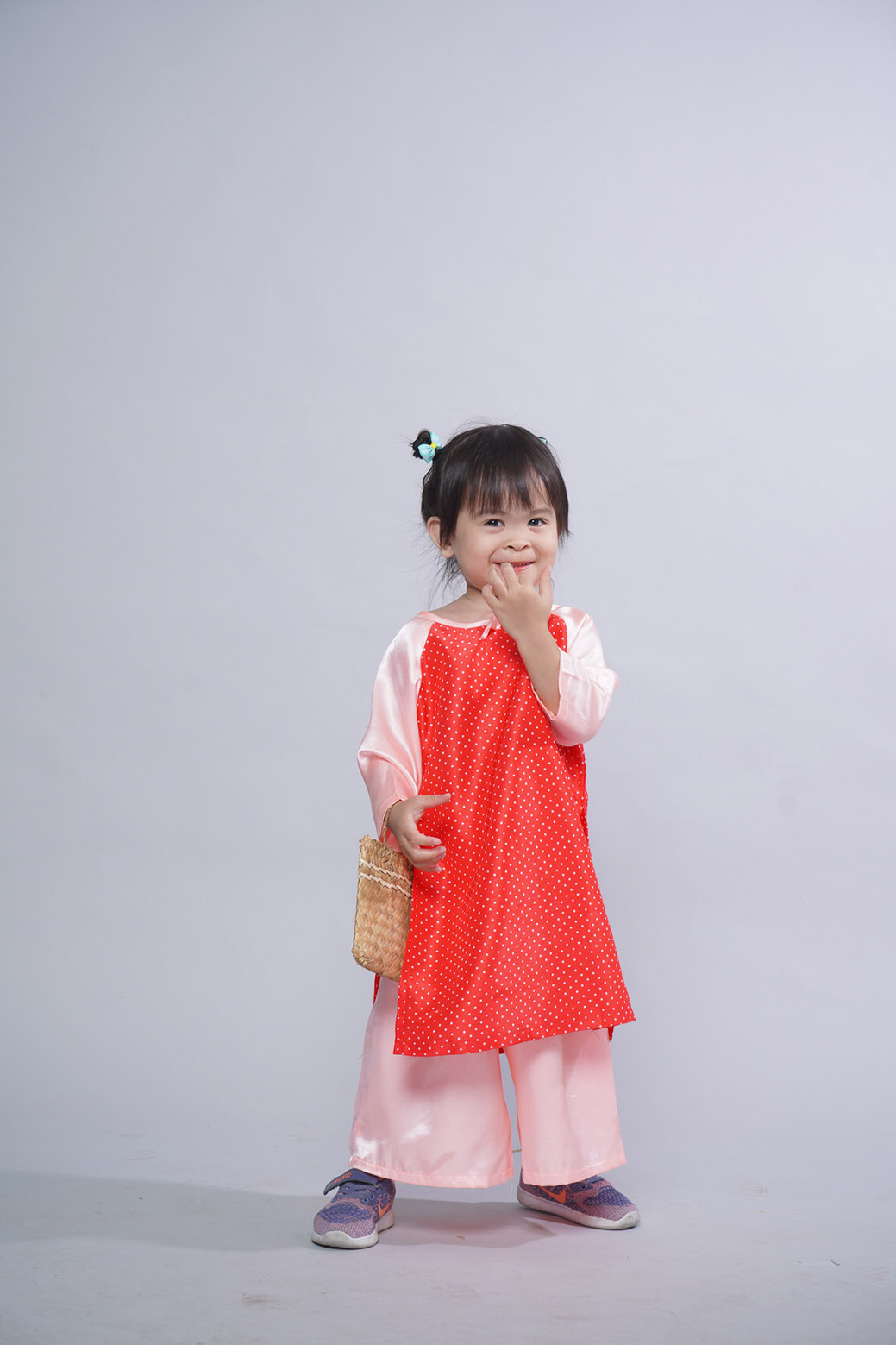 Set Áo Dài Bé Gái  Ugether UKID221B - Màu hồng dâu