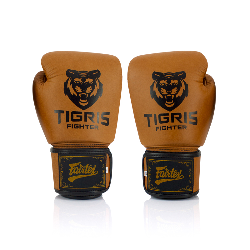 Găng tay Boxing Fairtex x Tigris