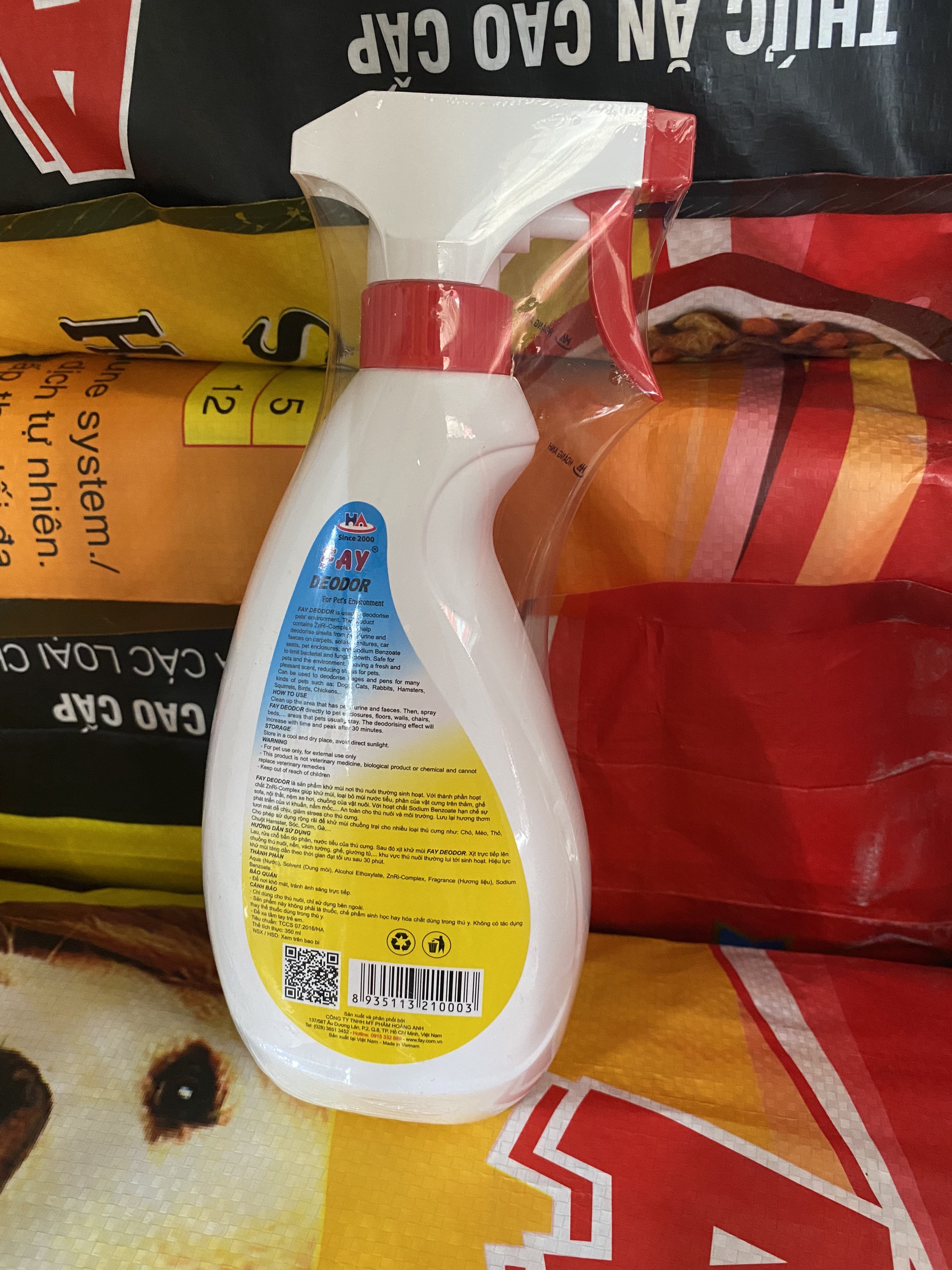 Xịt Khử Mùi Chuồng Trại Fay Deodor 350ml khử mùi, vệ sinh chuồng trại Chó, mèo