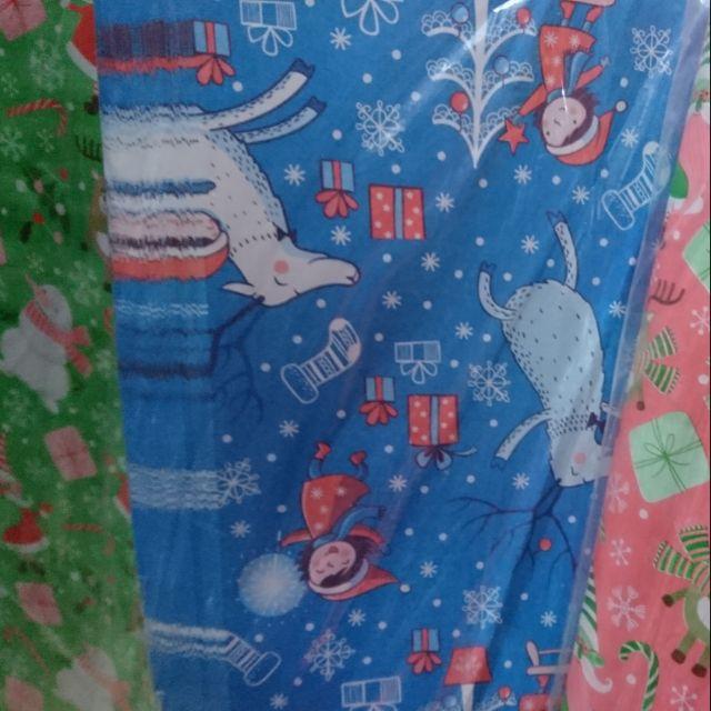 Set 10 tờ giấy gói quà noel thường + hoa kẻ hoạ tiết