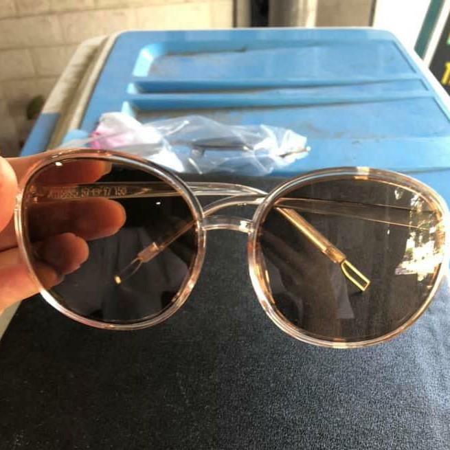 Kính Màu Nữ Siêu Hot