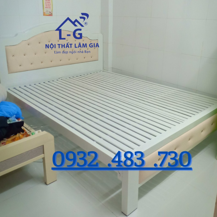 Giường Sắt Hộp Cao cấp  1m6x2m màu kem