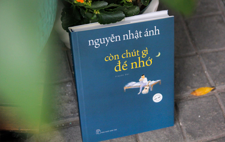 Còn Chút Gì Để Nhớ (Phiên Bản Màu Đặc Biệt)