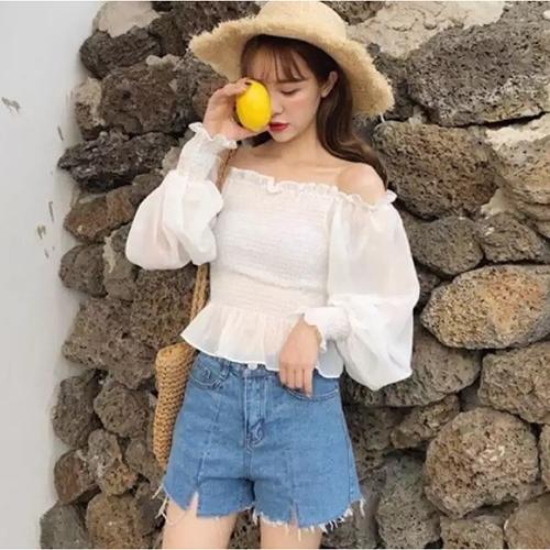 Aó thời trang bẹt vai tay xẻ rút