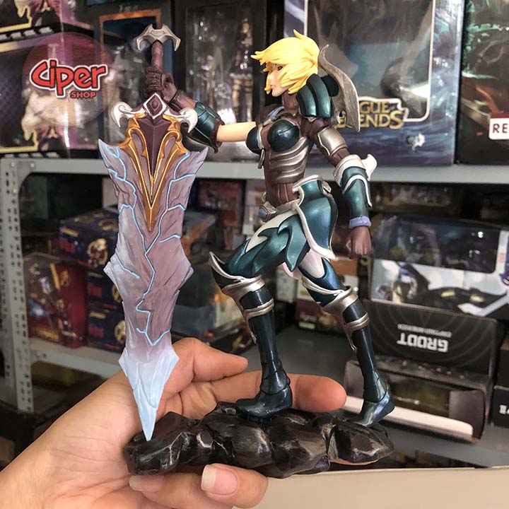 Mô hình Riven Quán Quân - Mô hình LOL - Figure Riven