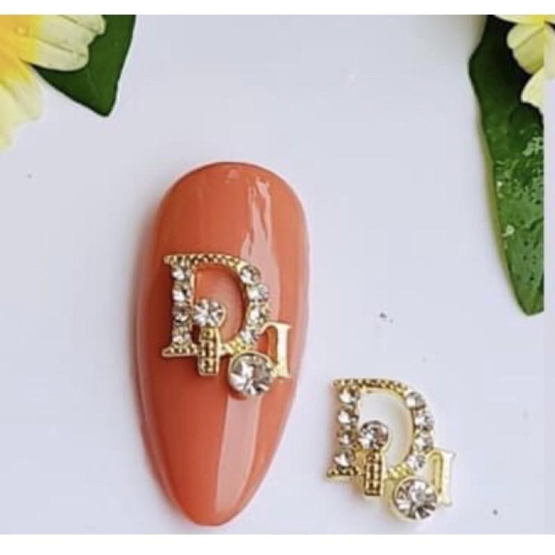 Charm nail cao cấp gắn móng .