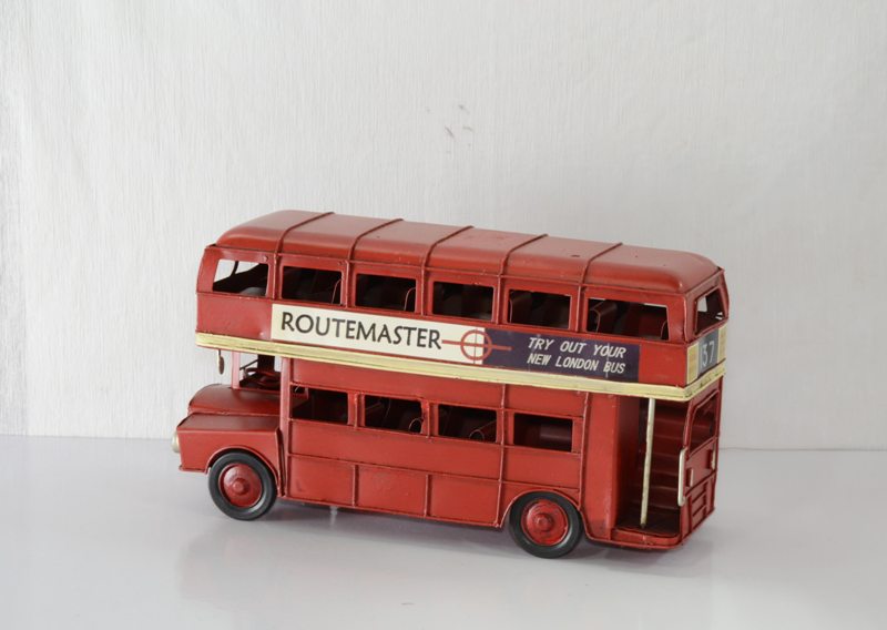 Mô hình xe buýt London kim loại trưng bày/ Vintage Metal LONDON BUS handmade Decoration (1510A-8269)