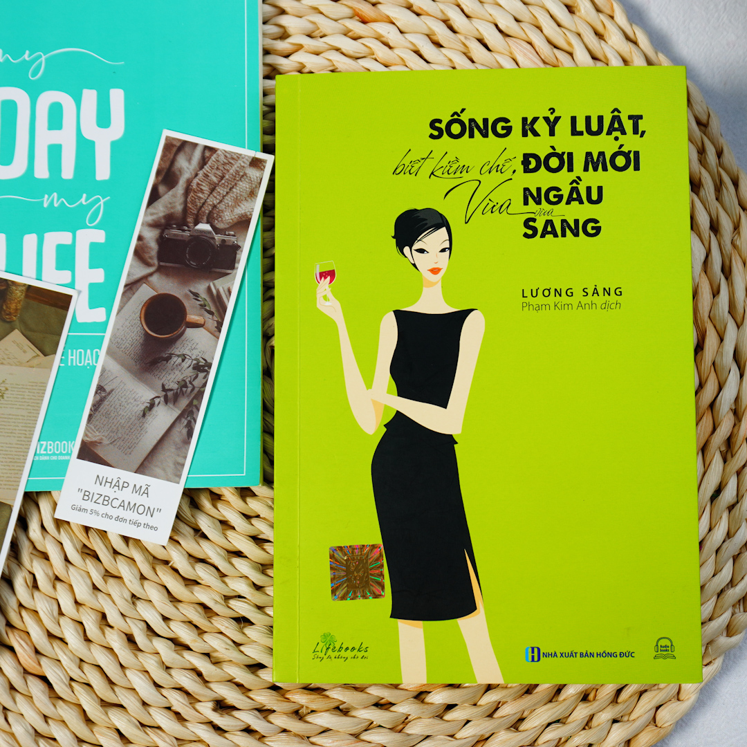 Combo 2 Cuốn Sách Sống Kỷ Luật, Biết Kiềm Chế, Đời Mới Vừa Ngầu Vừa Sang và Kỷ Luật Tự Thân: 5 Hệ Thống Phá Bỏ Sự Vô Tổ Chức, Làm Chủ Cuộc Sống
