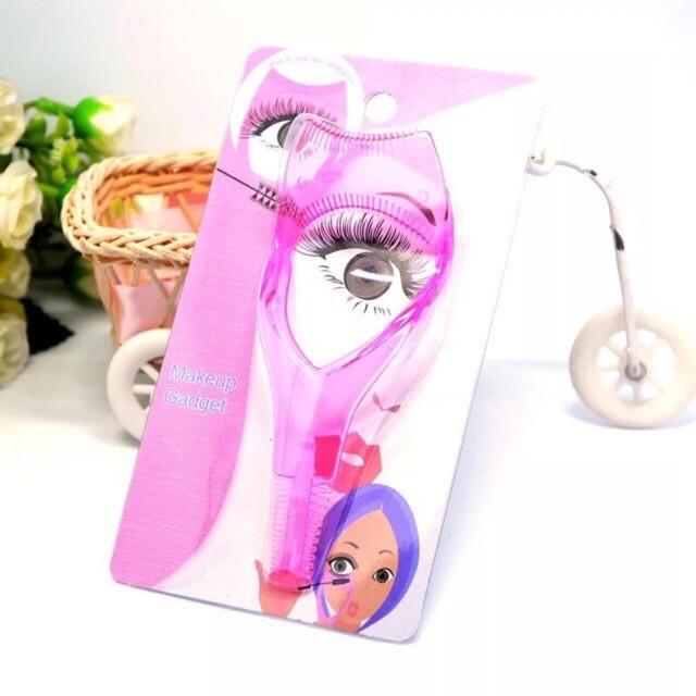 Khuôn chuốt mascara siêu cong màu hồng