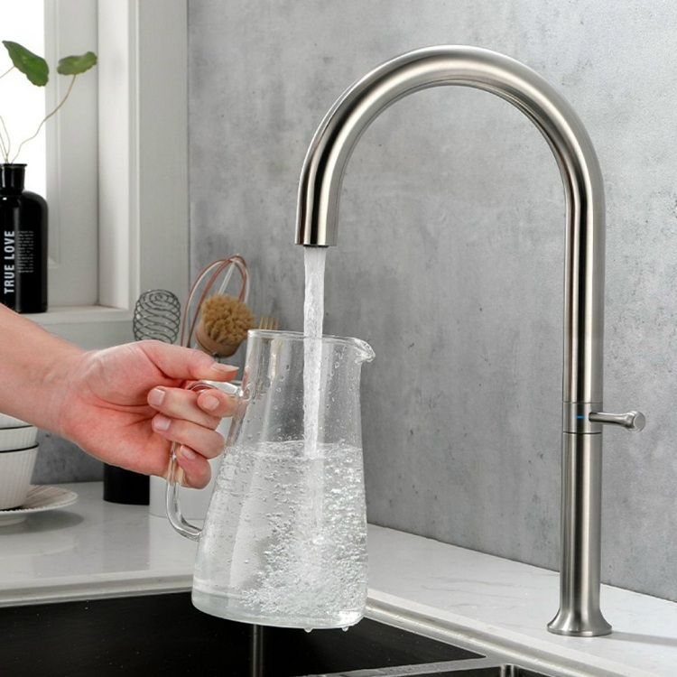 Vòi rửa bát nóng lạnh đồng mạ PVD màu ghi xám sang trọng