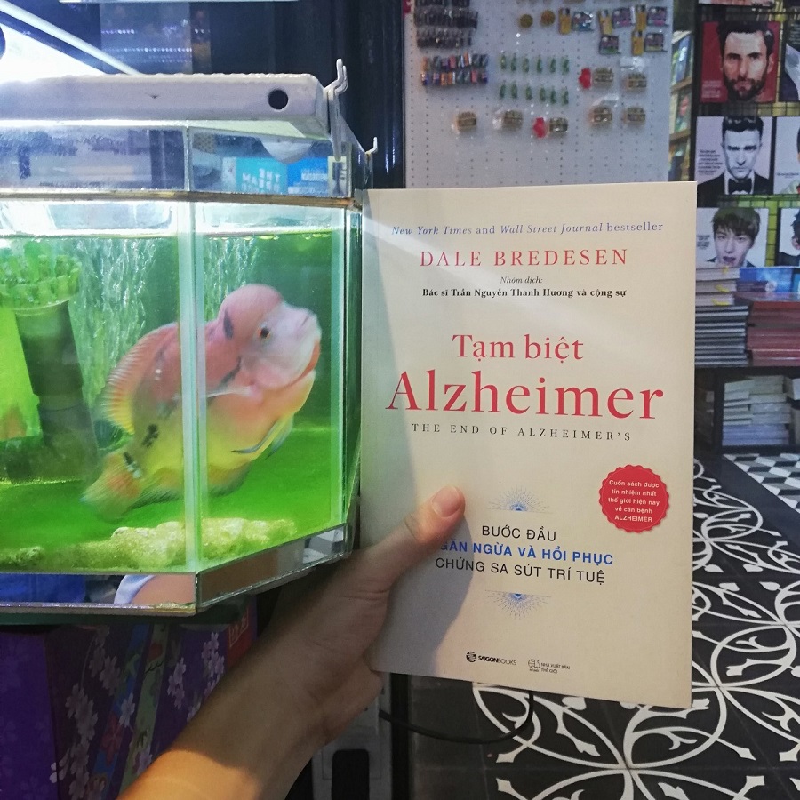 Combo 2 cuốn: Tạm Biệt Alzheimer + Nghịch Lý Rau Củ Quả: Sự &quot;Trả Thù&quot; Của Thực Vật!