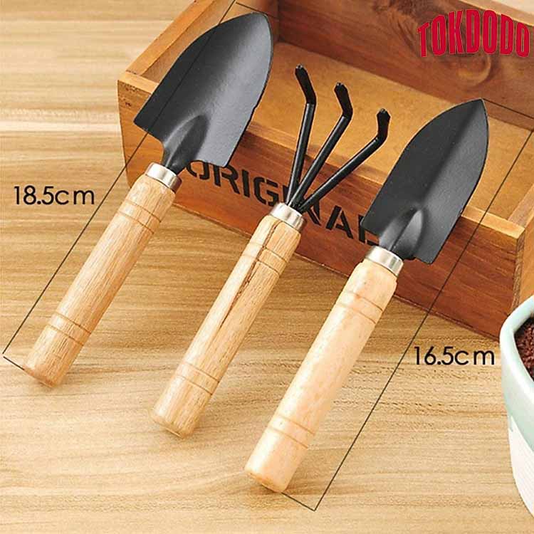 Dụng Cụ Làm Vườn Cán Gỗ 3 Món Mini Thương Hiệu TOKDODO