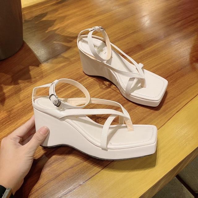 GIÀY SANDAL XUỒNG DÂY XỎ ĐẾ CAO 7P SIZE 35 ĐẾN 39