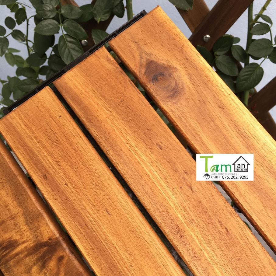 Vỉ gỗ lót sàn 6 nan giúp ban công trong rộng hơn