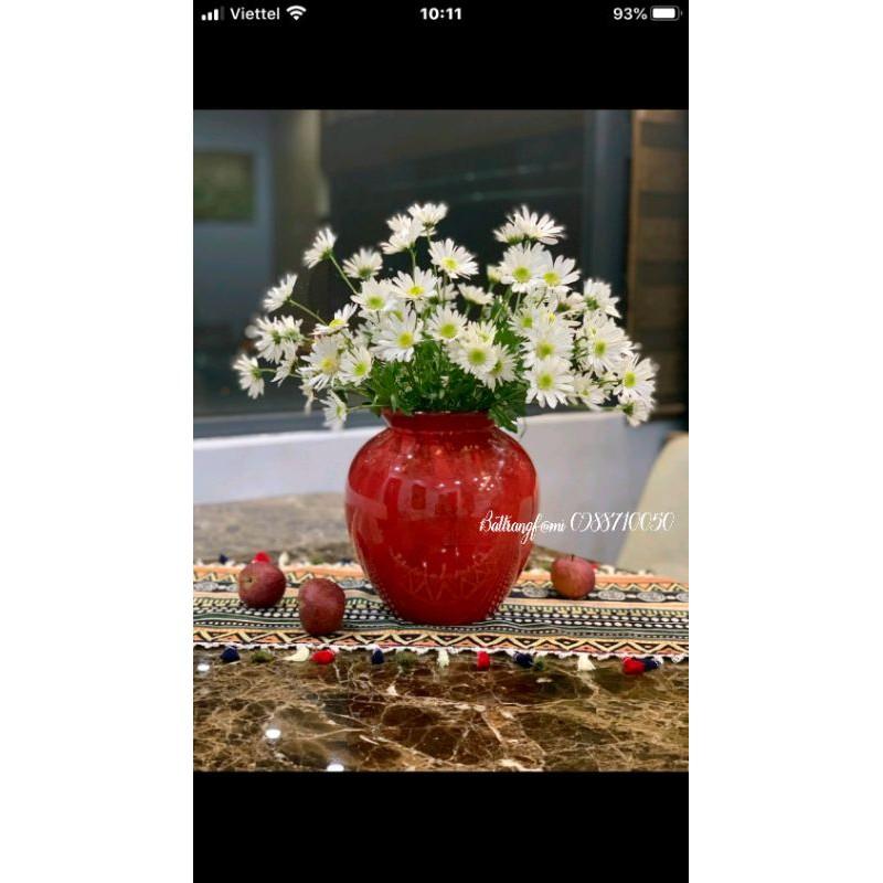 Bình hoa đỏ gốm decor