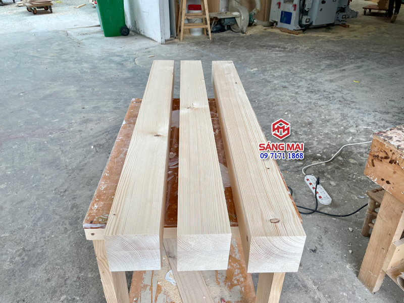 [MS07] Thanh gỗ thông vuông 10cm x dài 120cm + gia công láng mịn 4 mặt