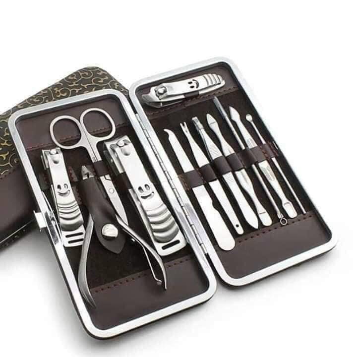 Bộ dụng cụ chăm sóc móng tay kìm kéo bấm móng 12 món