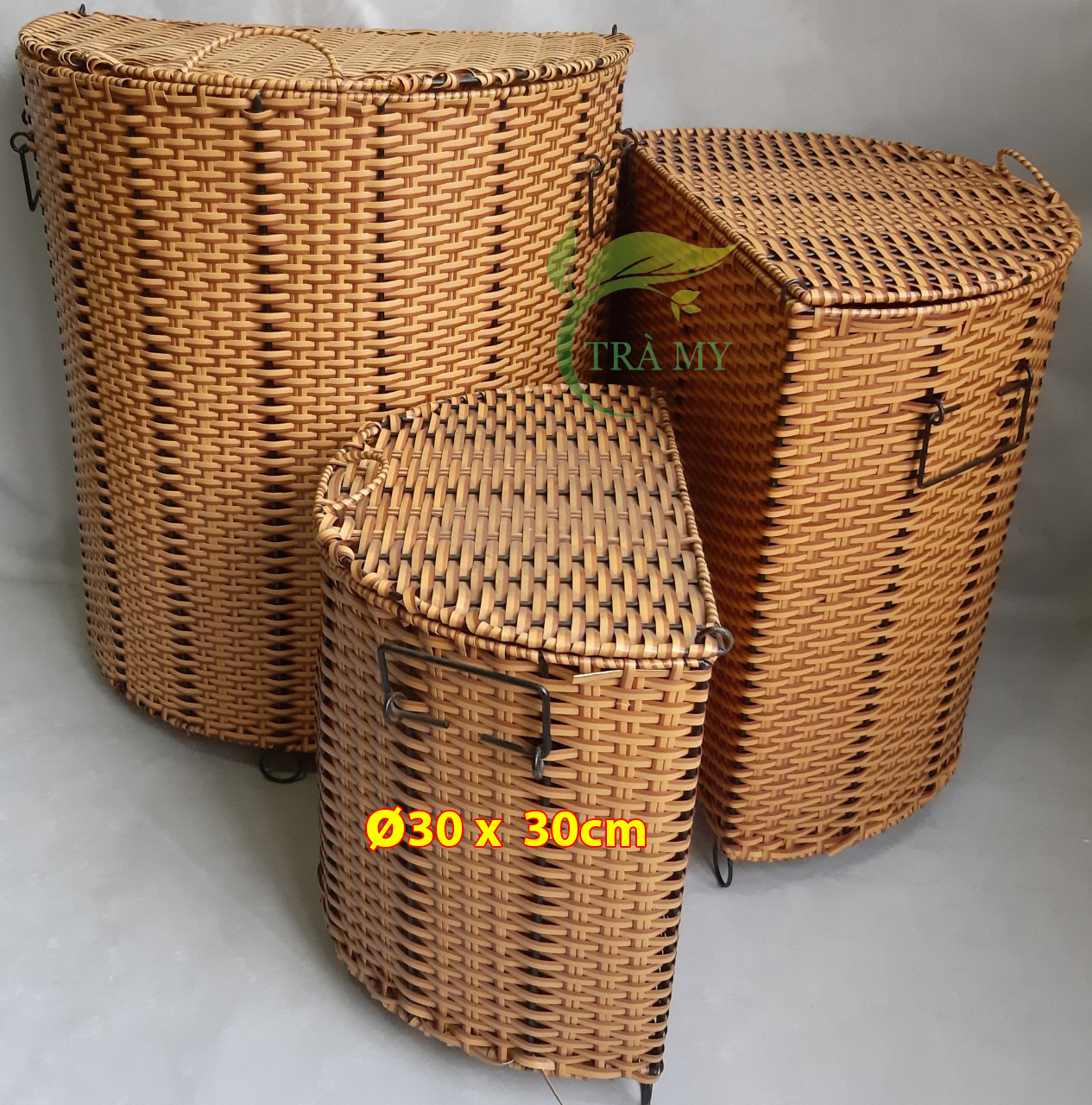 Sọt bán nguyệt có nắp đậy đựng quần áo, sọt đựng rác, sọt mây nhựa đan dành cho gia đình, resort, spa.
