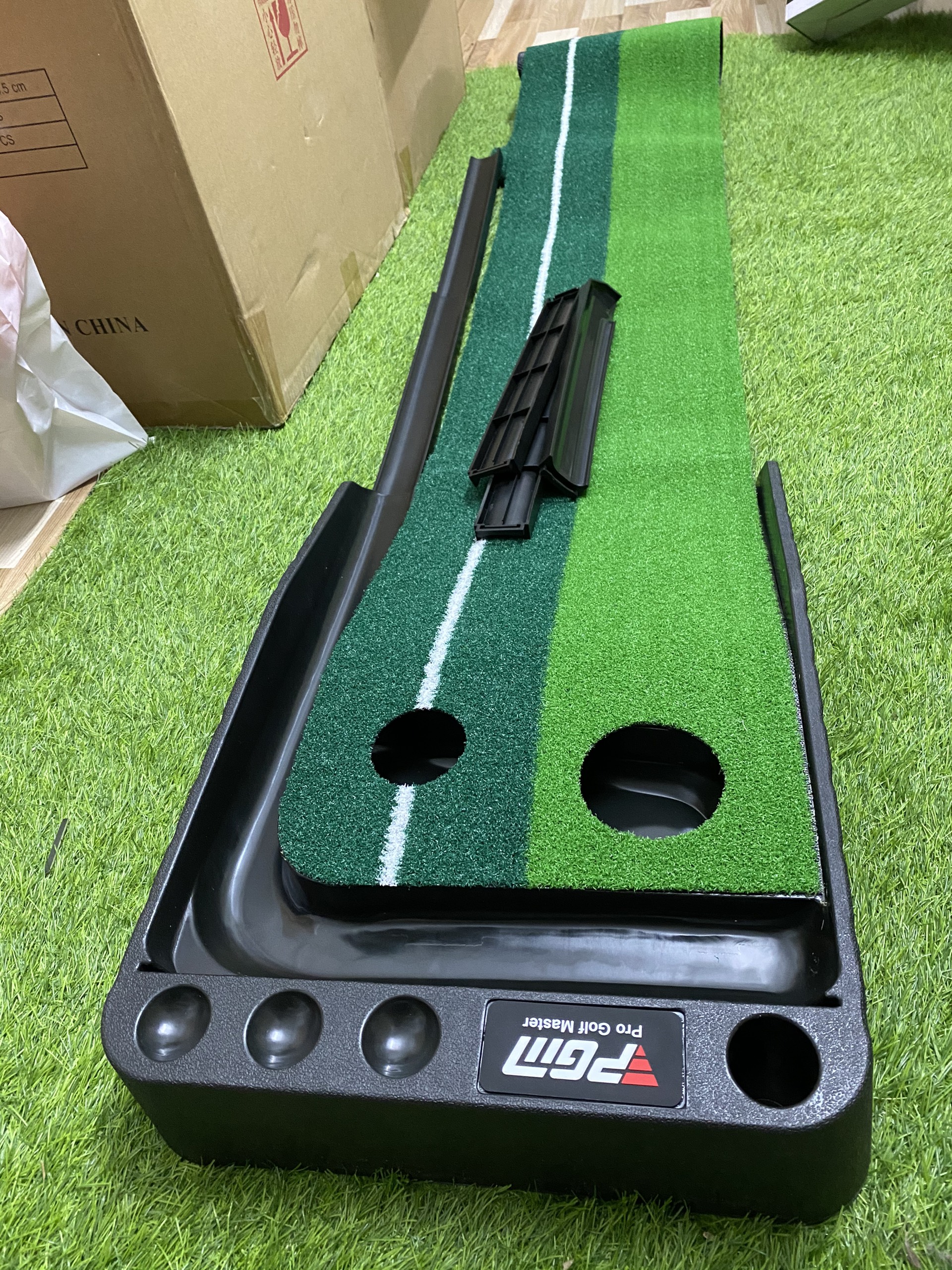 Thảm tập Putting Golf Gỗ, putt nhựa dành tập tại nhà, văn phòng giá rẻ