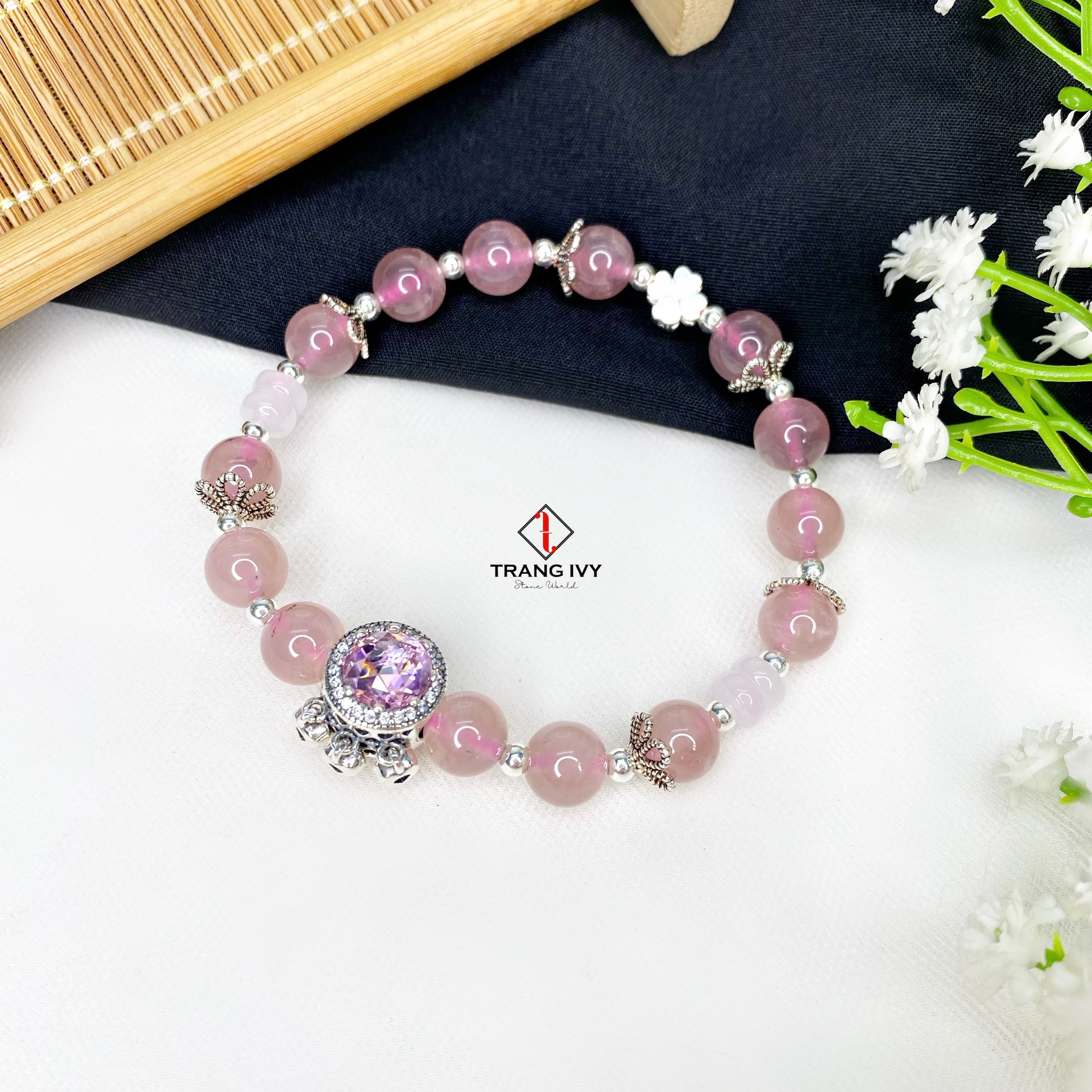 Vòng Thạch Anh Hồng Mix Charm