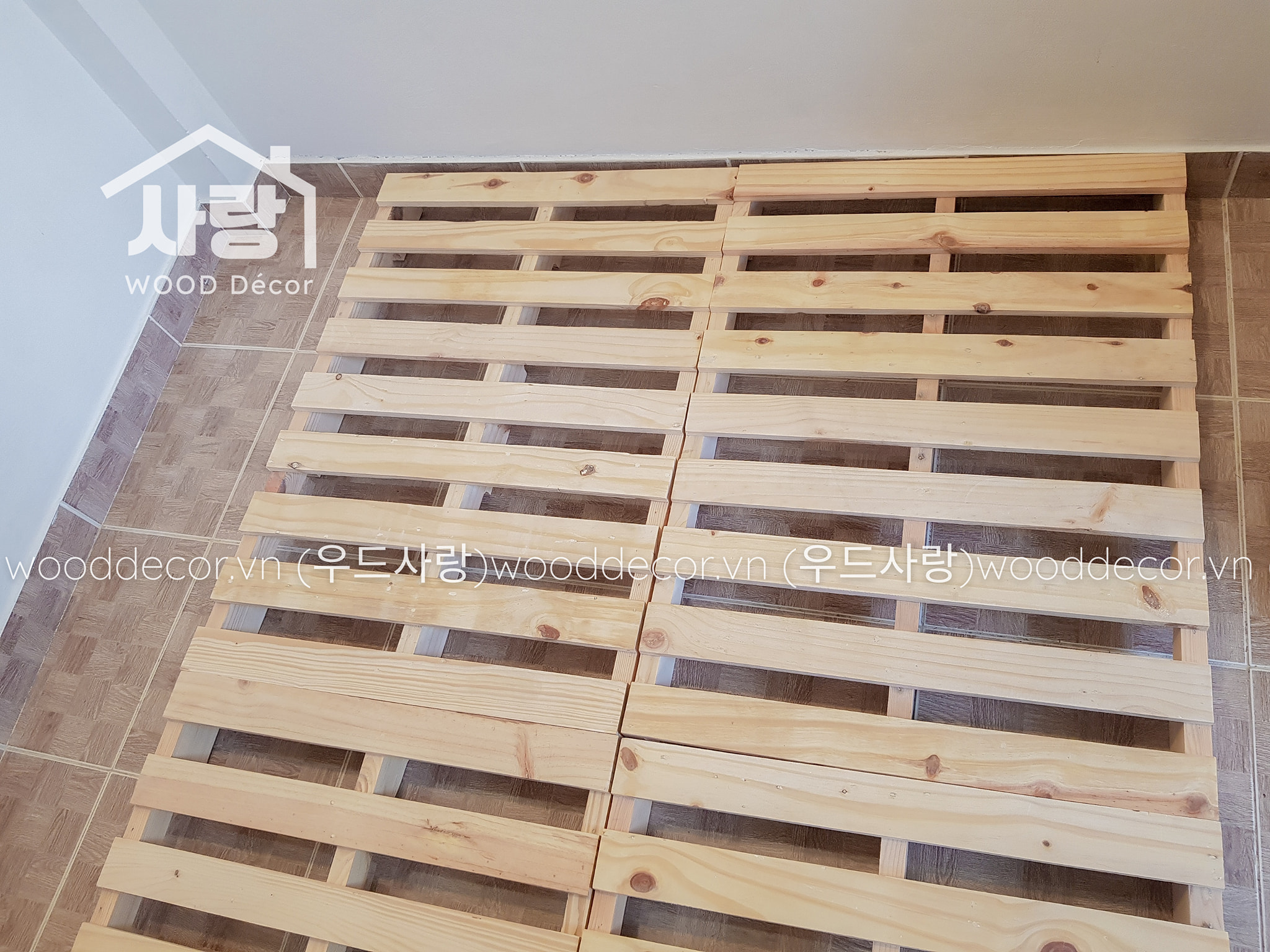 Giường gỗ Pallet truyền thống cao 10cm
