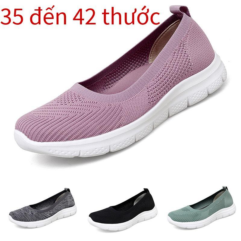 Ưu đãi đặc biệt giày nữ ins giày hợp thời trang giày nhỏ màu trắng giày nữ cỡ lớn hợp thời trang chống mài mòn