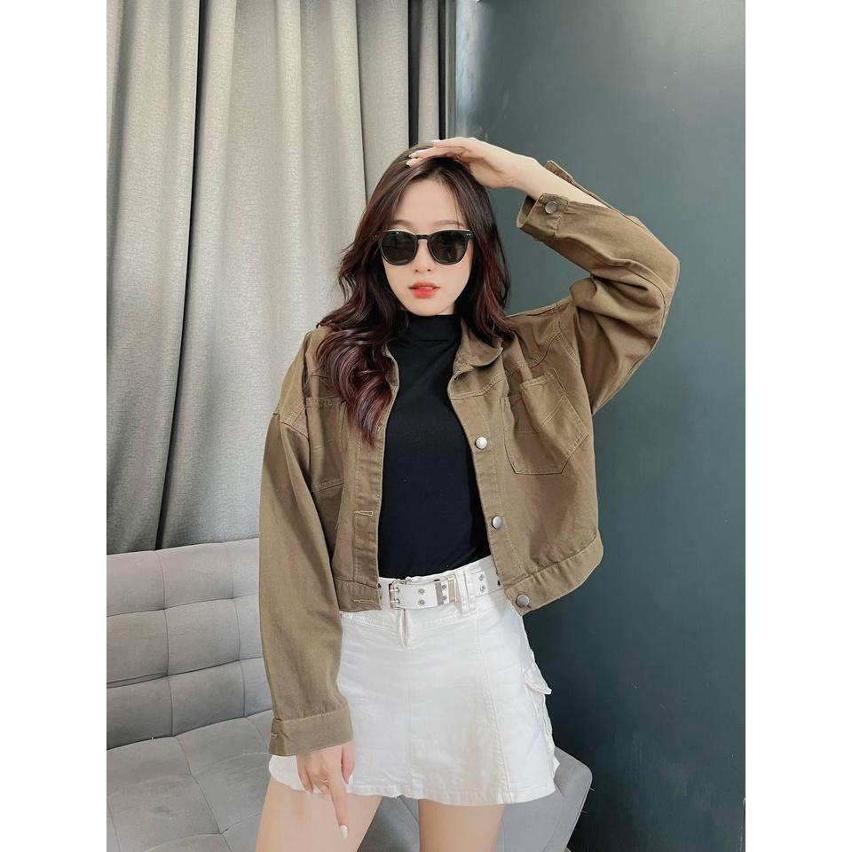 Áo khoác kaki nữ FM Style dáng croptop phối túi nắp chất kaki dày dặn thời trang phong cách Ulzzang 23020357