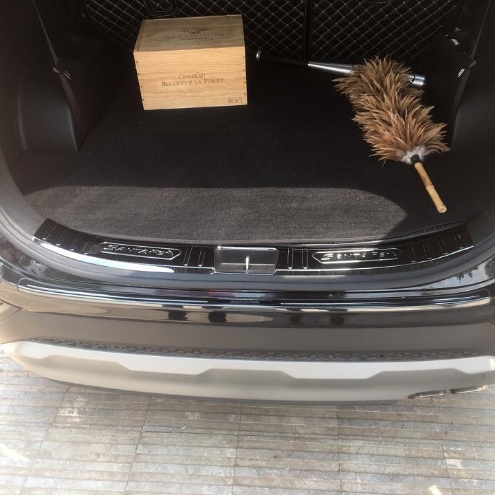 ỐP CHỐNG TRẦY CỐP TRONG TITAN THEO XE HYUNDAI SANTAFE 2019