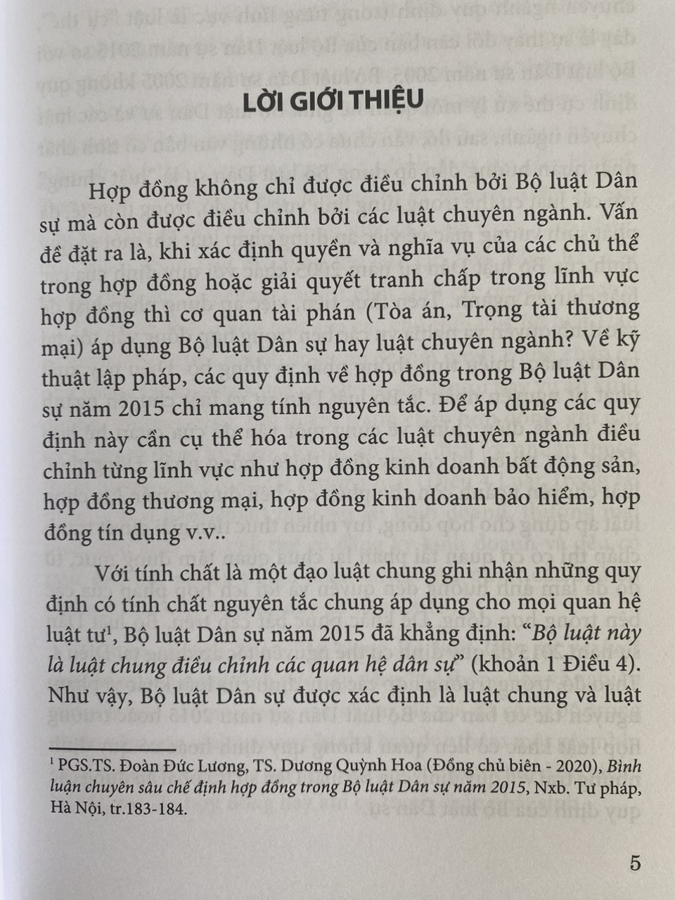 Áp Dụng Bộ Luật Dân Sự  Và  Luật Chuyên Ngành Trong Hợp Đồng  ( Sách Chuyên Khảo )