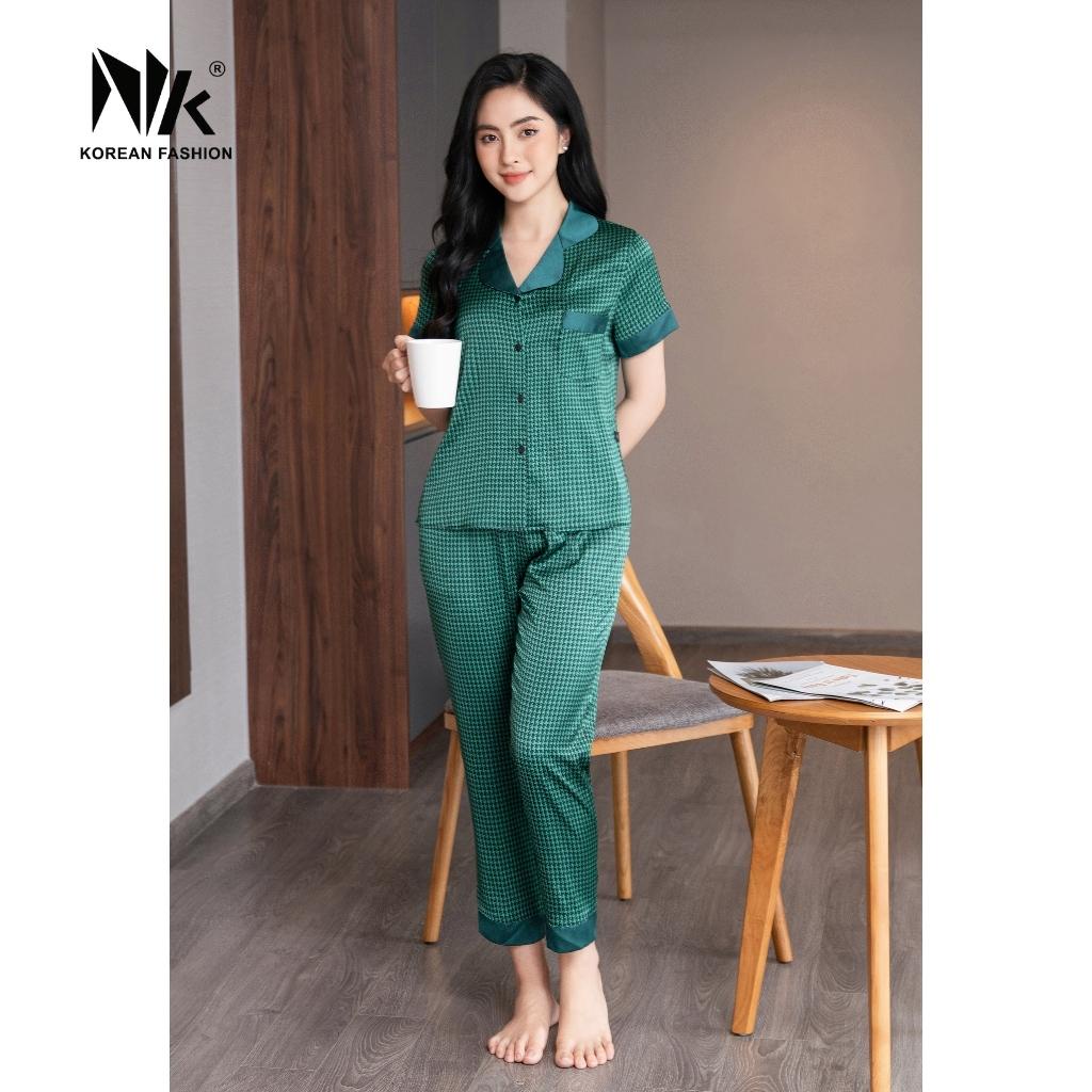 Bộ Đồ Pyjama Áo Cộc Tay Kết Hợp Quần Dài NK Fashion Thiết Kế Họa Tiết Basic, Chất Liệu Vải Thoáng Mát NKFBD2204006