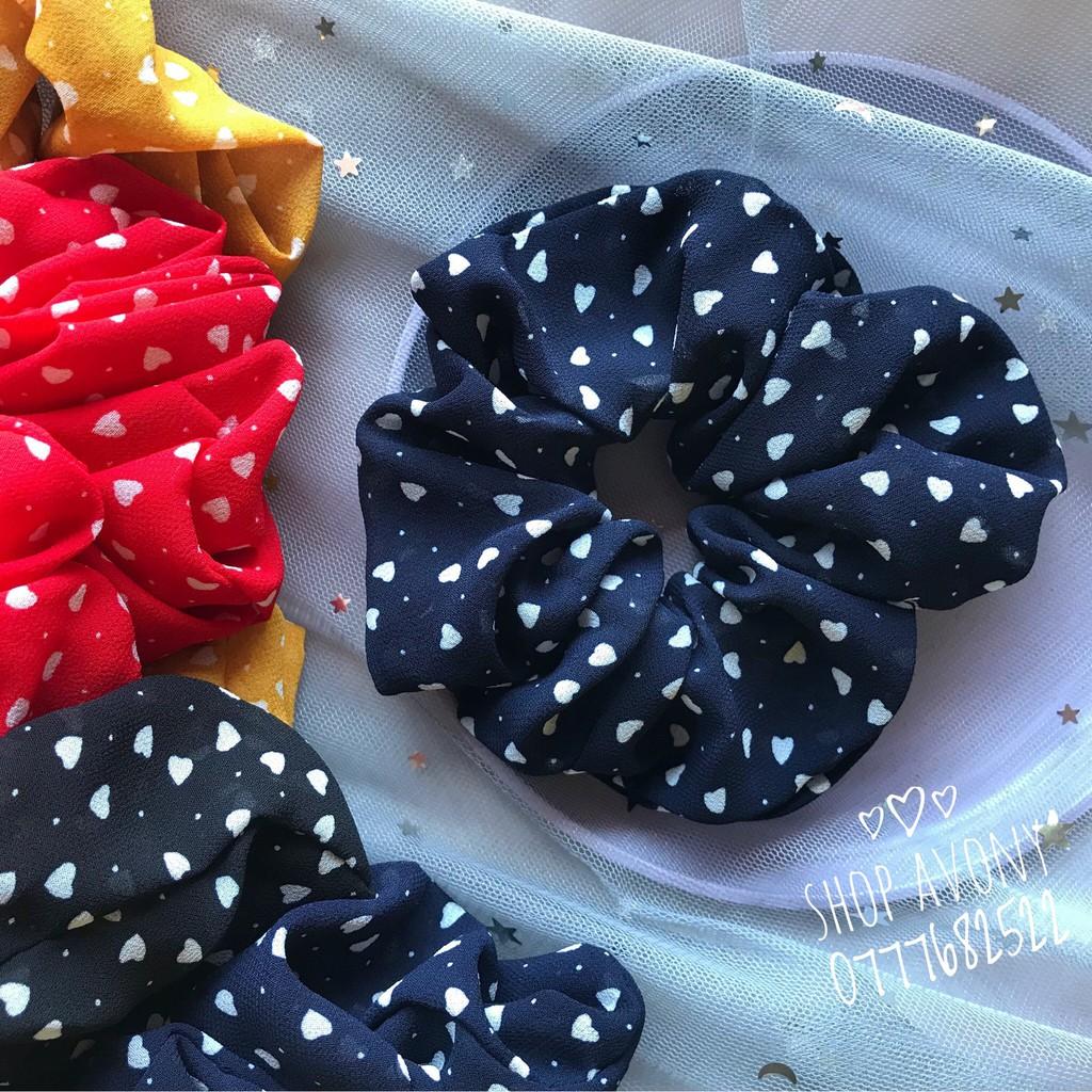 Cột tóc vải mềm chiffon chấm bi trái tim