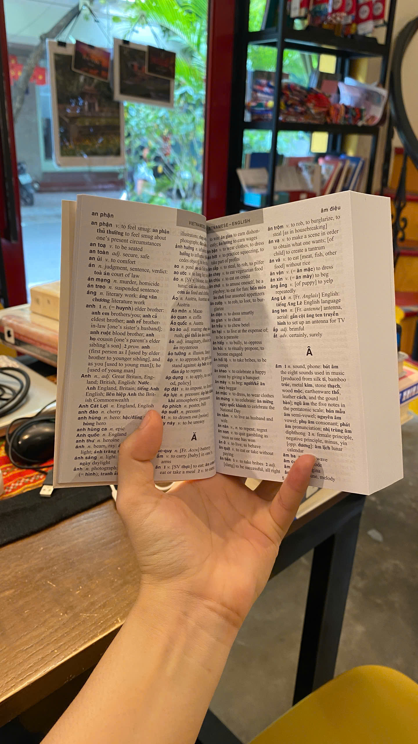 Sách - Concise English-Vietnamese-English Dictionary | Từ điển Anh Việt / Việt Anh / Khổ nhỏ bỏ túi