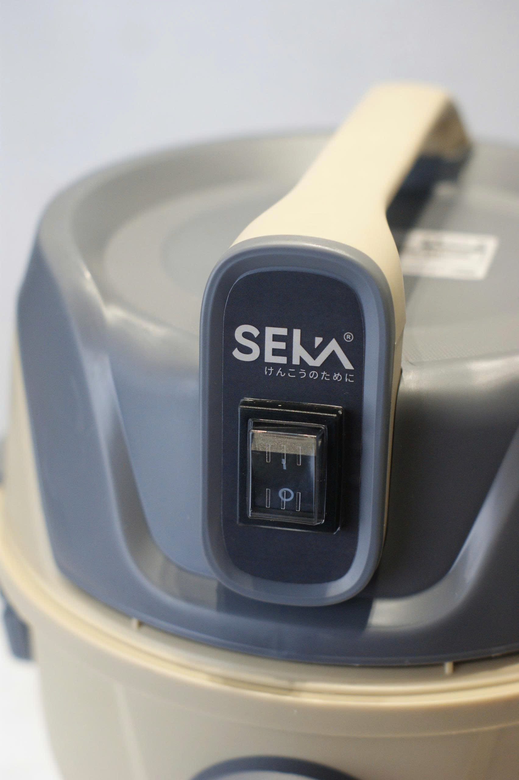 (MODEL NEW) Máy Hút Bụi Seka SK095 – Công Suất 1200W, Hút Mạnh, Chạy Êm, Siêu Bền - Hàng Chính Hãng