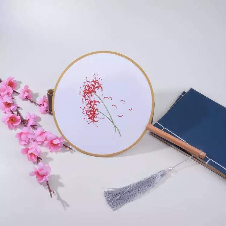 Quạt thêu hàng rẻ hàng có sẵn