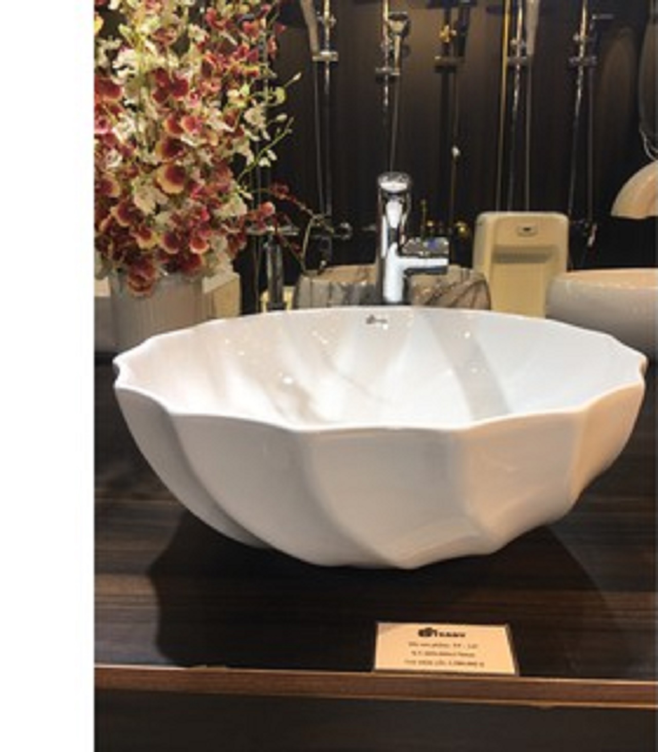 CHẬU LAVABO ĐA CẠNH ĐẶT BÀN GRVL 8152