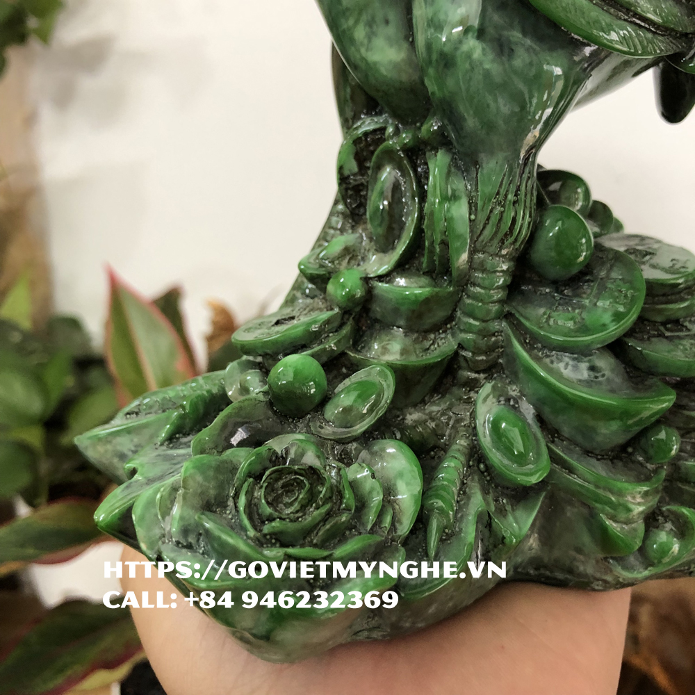 Tượng đá con gà trang trí phong thủy bàn làm việc gà trang trí phong thủy nhà cửa - Xanh lục bích