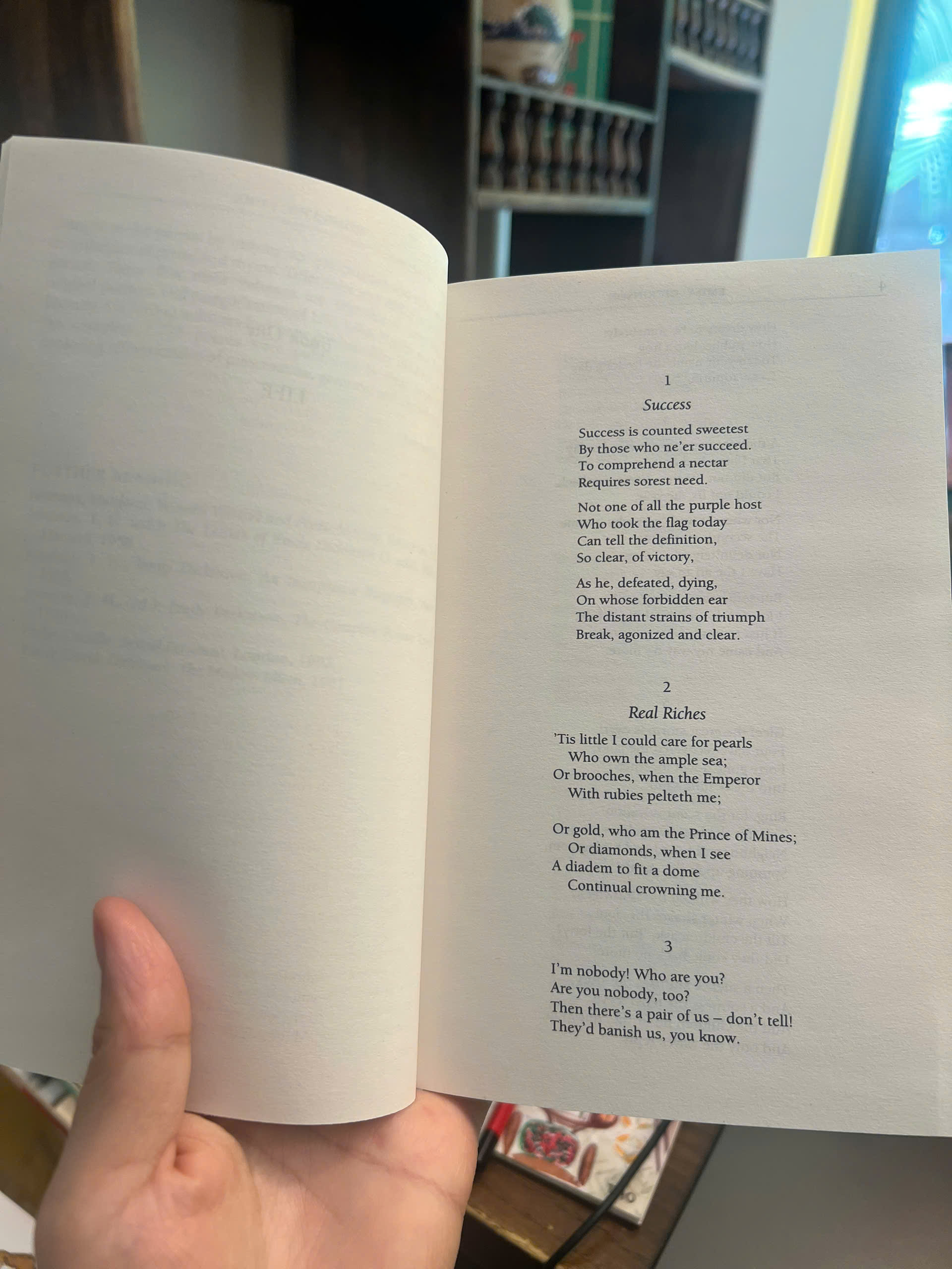 Sách - The Complete Poems of Emily Dickinson | Poetry / Classics / Tuyển tập thơ Tiếng Anh Kinh điển
