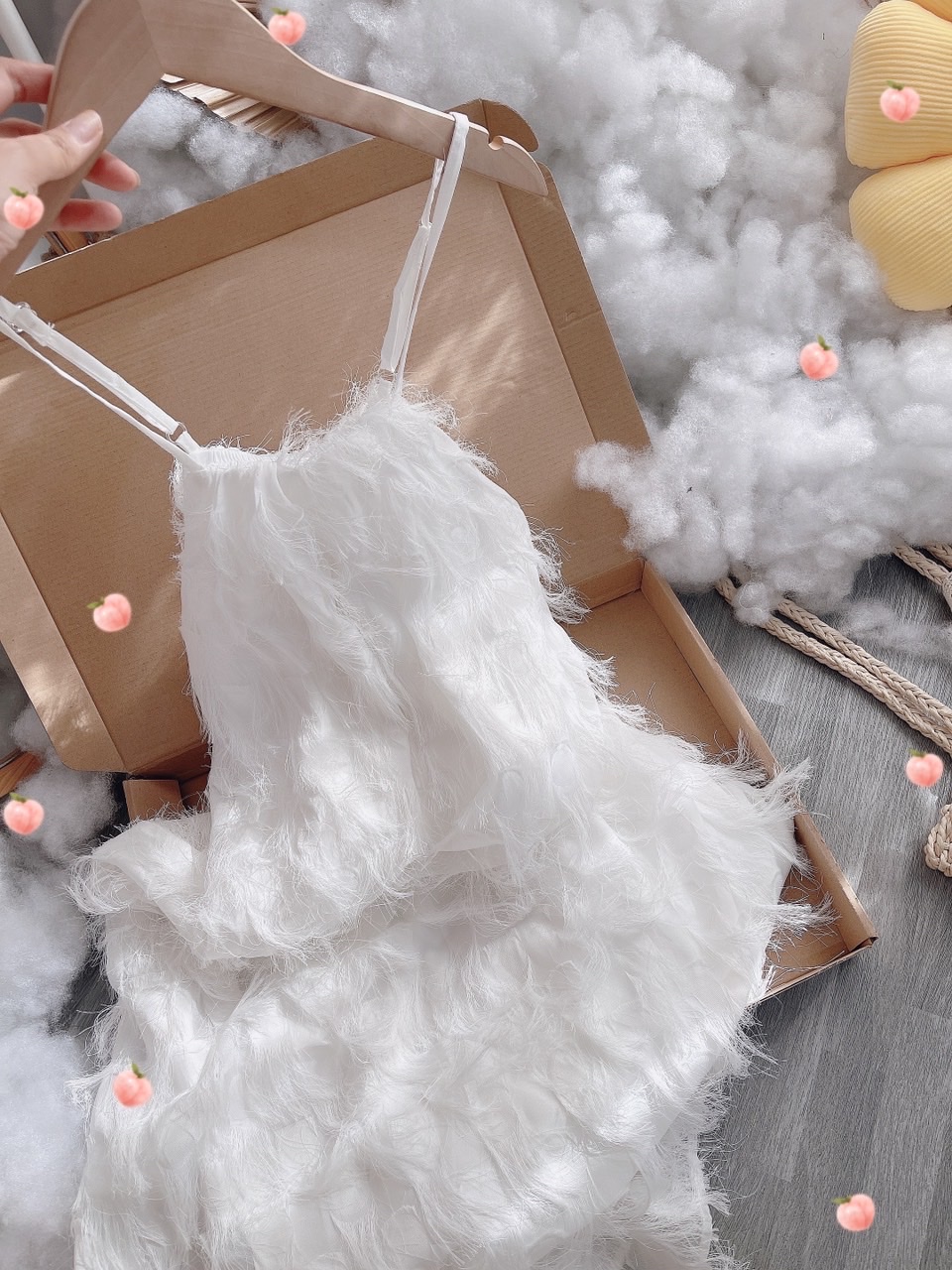 ĐẦM MAXI ĐI BIỂN HAI DÂY SUÔNG TRƠN LÔNG VŨ MIDI DẠO PHỐ DỰ TIỆC