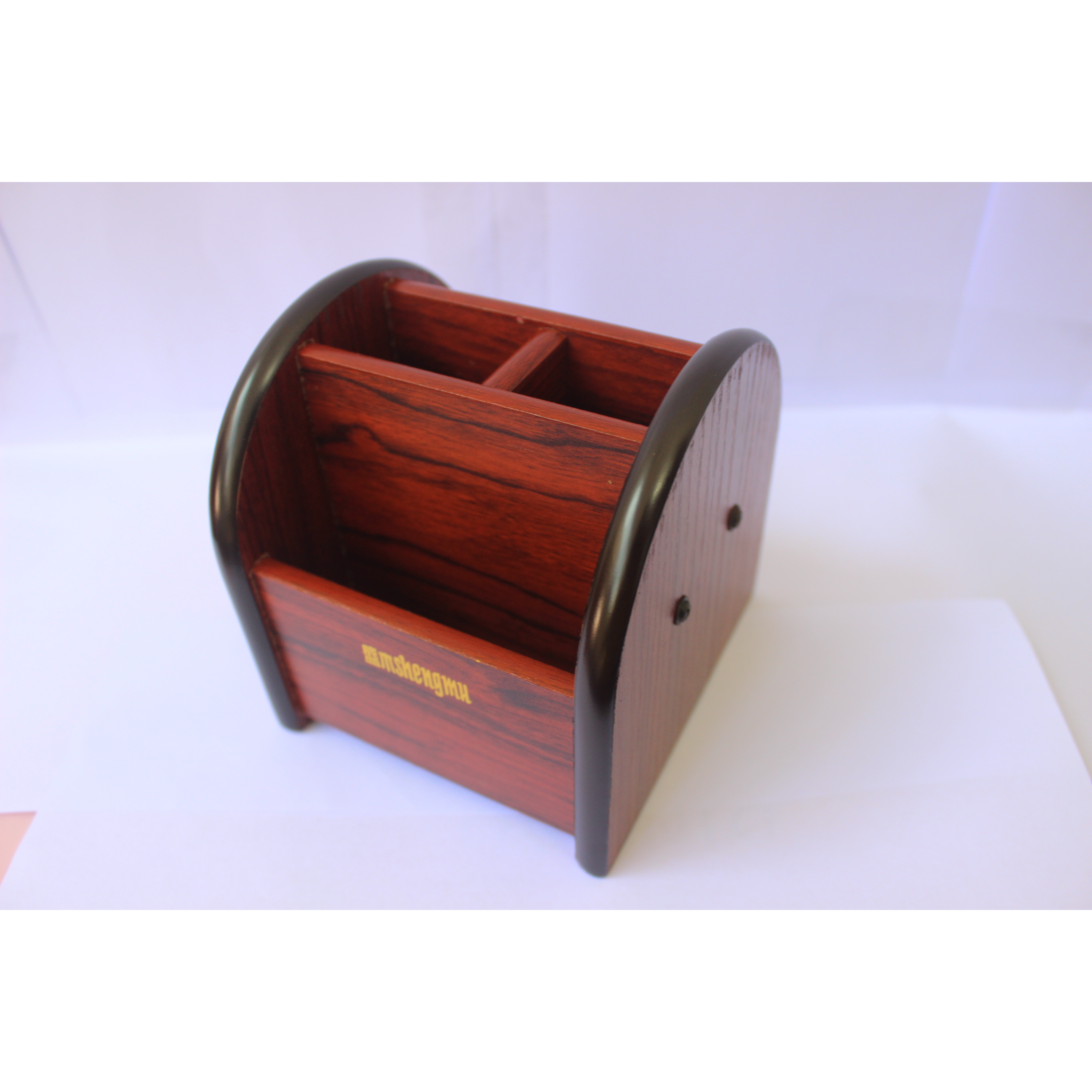Cắm bút bằng gỗ 1028