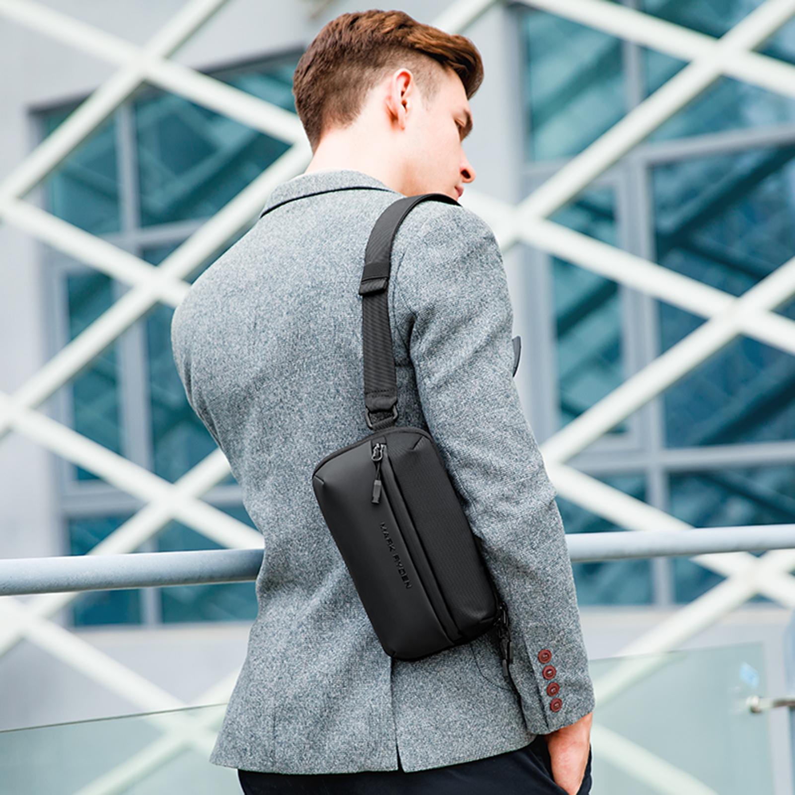 Túi đeo chéo vai phong cách Mark Ryden thời trang cho sinh viên